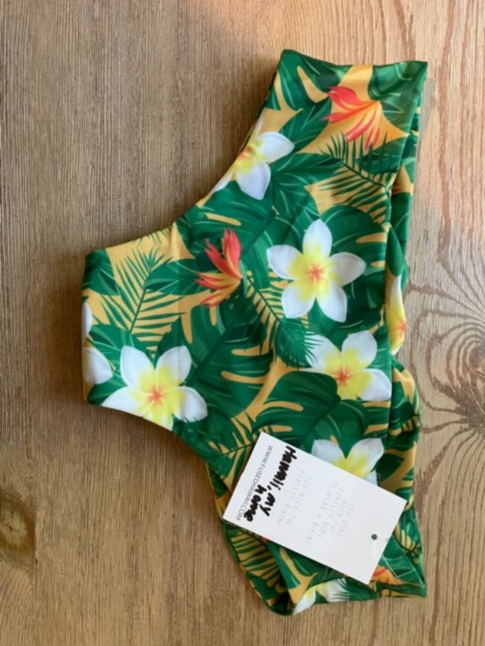 Fused Hawaii Scrunch Bikini Bottom NWT